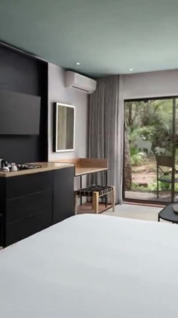 @yourhotel reel preview